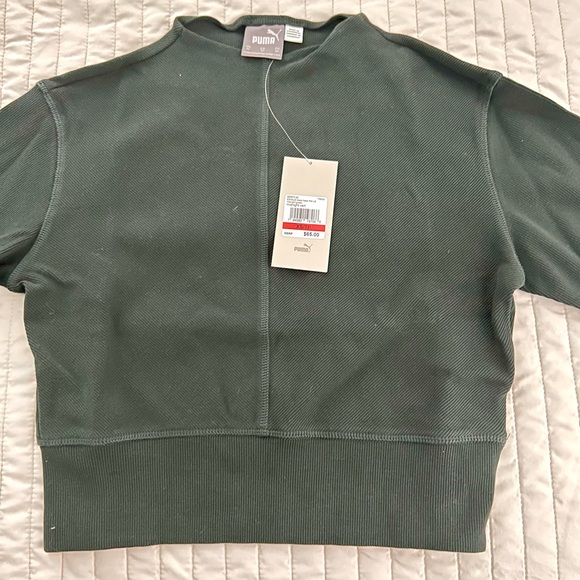 Puma top - Picture 2 of 2